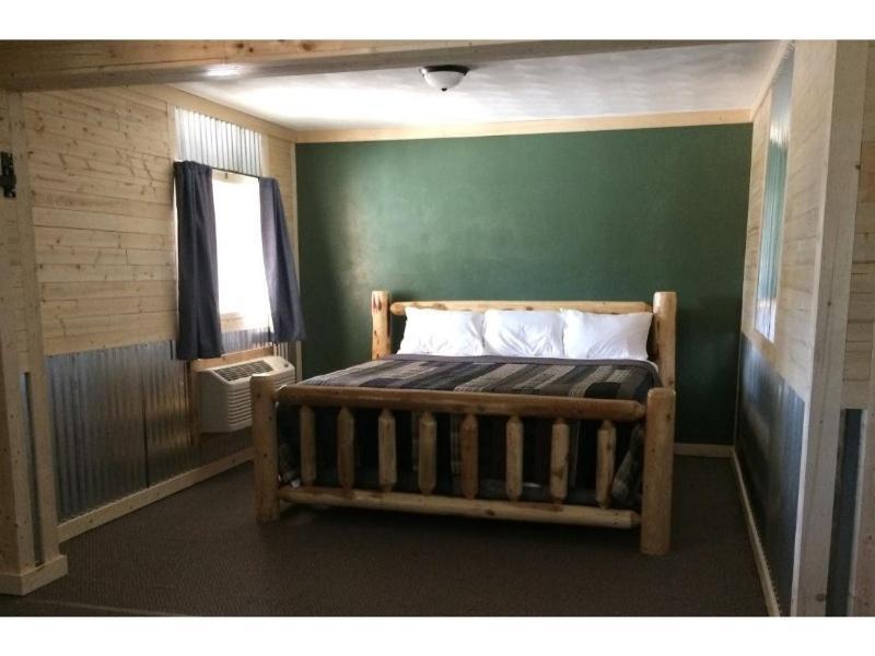 Big Horse Inn And Suites Lewistown Rum bild